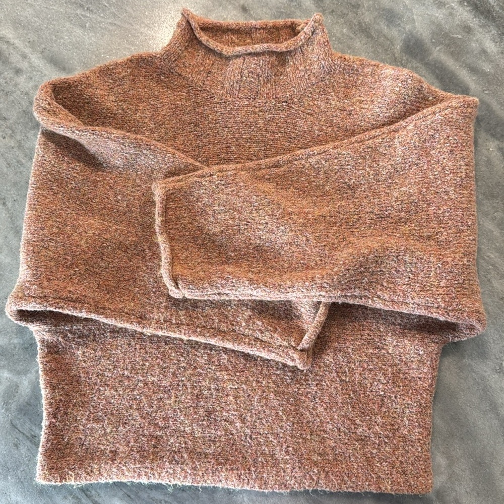 ❤️William Rast sweater size small. - Picture 3 of 4